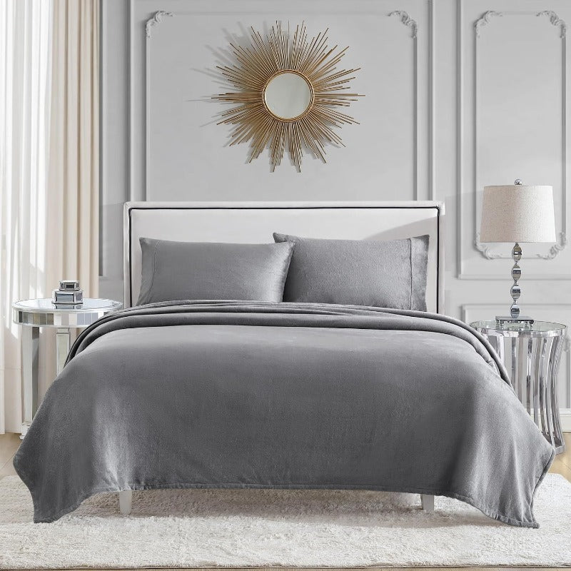 Four-piece bedding setPlush Grey Full Size 4pcs Sheet Set Soft and Cozy BeddingFour-piece bedding set
