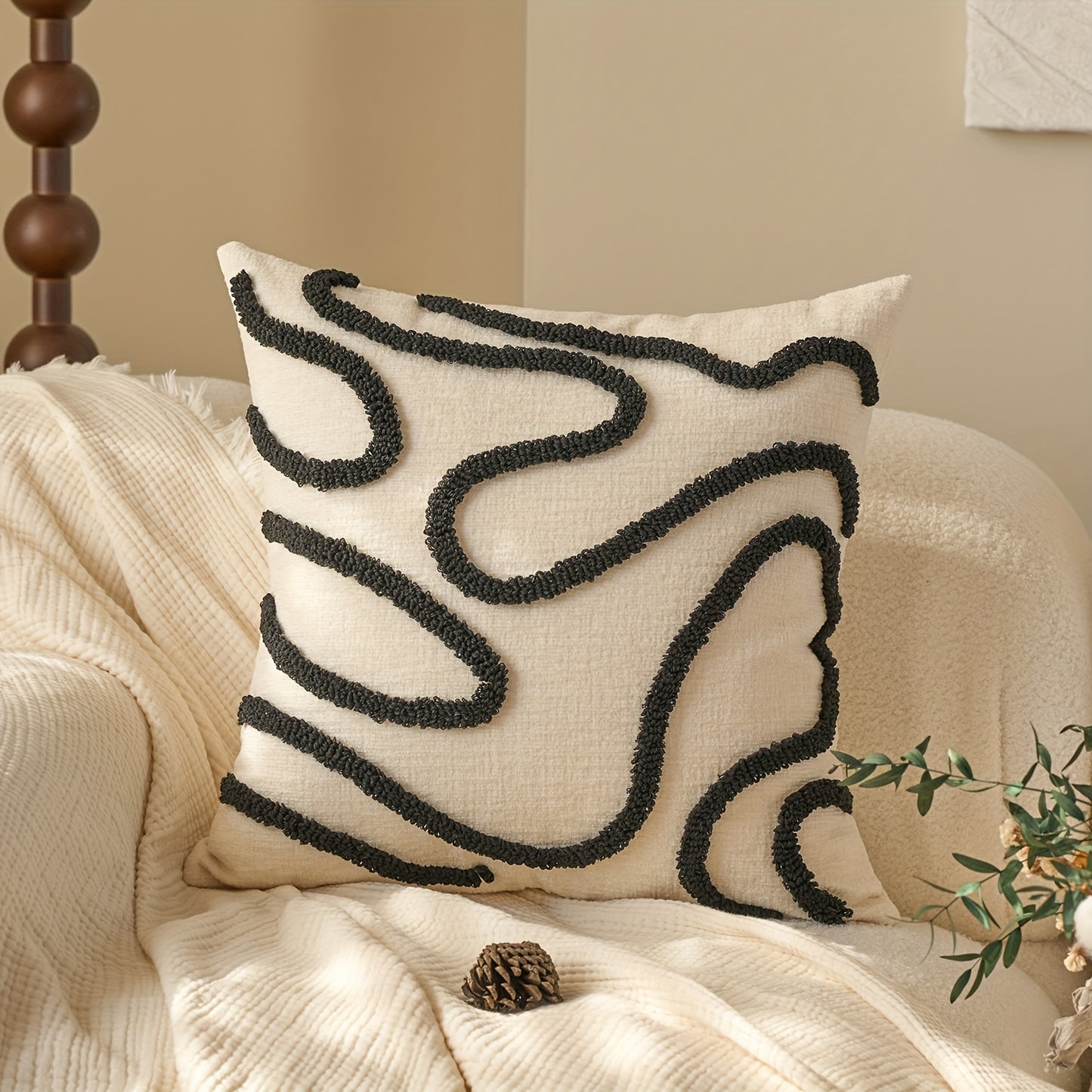 2pcs Bohemian Shawl Pillow Cover Set, Embroidered Geometric Pattern Decorative Cushion Covers for Living Room and Bedroom