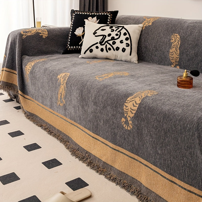 1pc Luxury Tiger Pattern Sofa Cover, 1pc Reversible Velvet Sofa Throw Blanket For Living Room